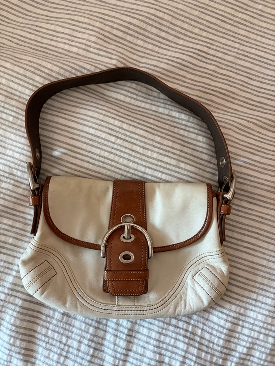 Coach Handbags - Coach Y2K Mini Coach SoHo Shoulder Bag Cream and Brown Leather Shoulder Bag